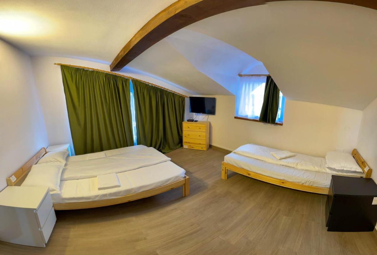 Casa De La Balta Hotel Rieni Buitenkant foto