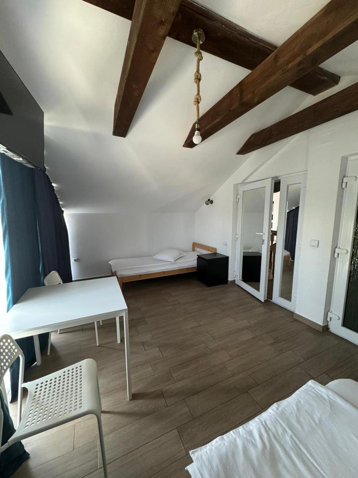 Casa De La Balta Hotel Rieni Buitenkant foto